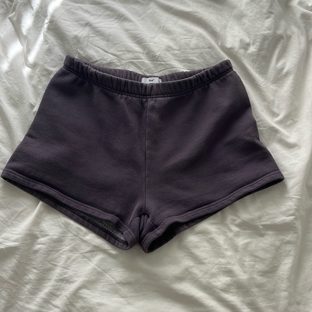 Aritzia TNA Cozyfleece Sweatshorts